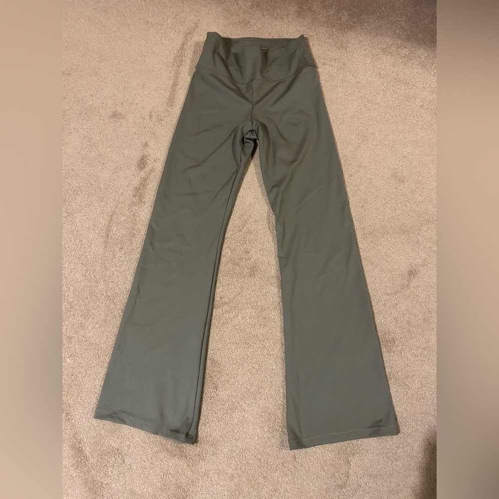 american eagle flare leggings